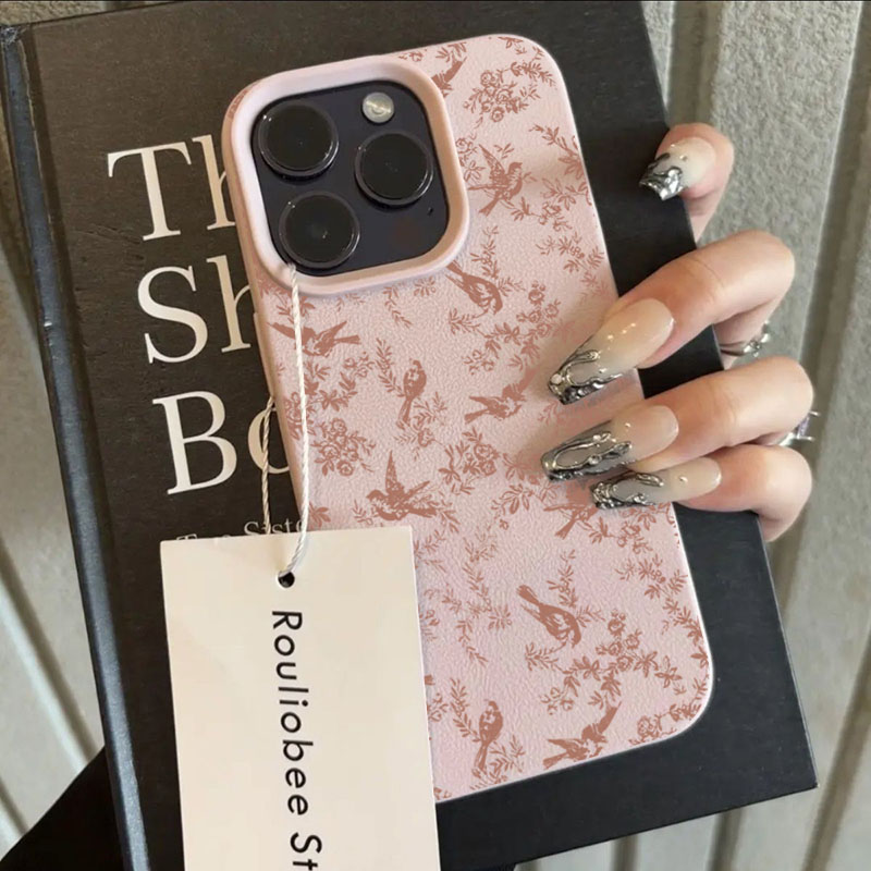 ピンクの小花とライチ柄のシリコン製スマホケース iPhone - Plants X のレビューと価格